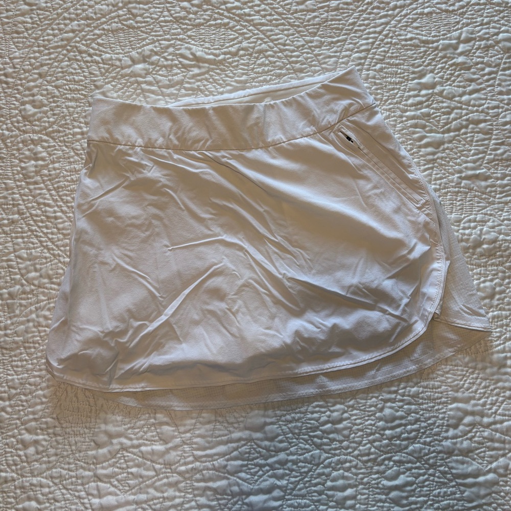 Outdoor Voices White 3” Skort
